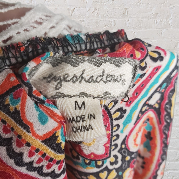 Eyeshadow Brand Crochet Boho Top Sz M - Picture 4 of 5